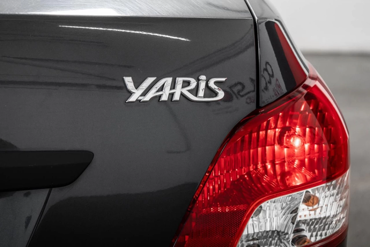 2010 Toyota Yaris Automatique + A/C BAS KM!!! Image principale
