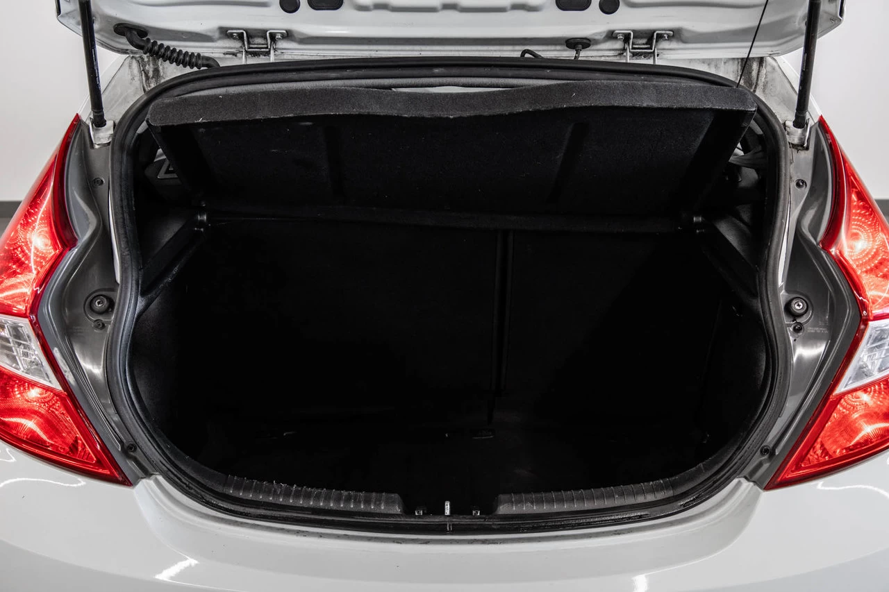 2017 Hyundai Accent L A/c Main Image