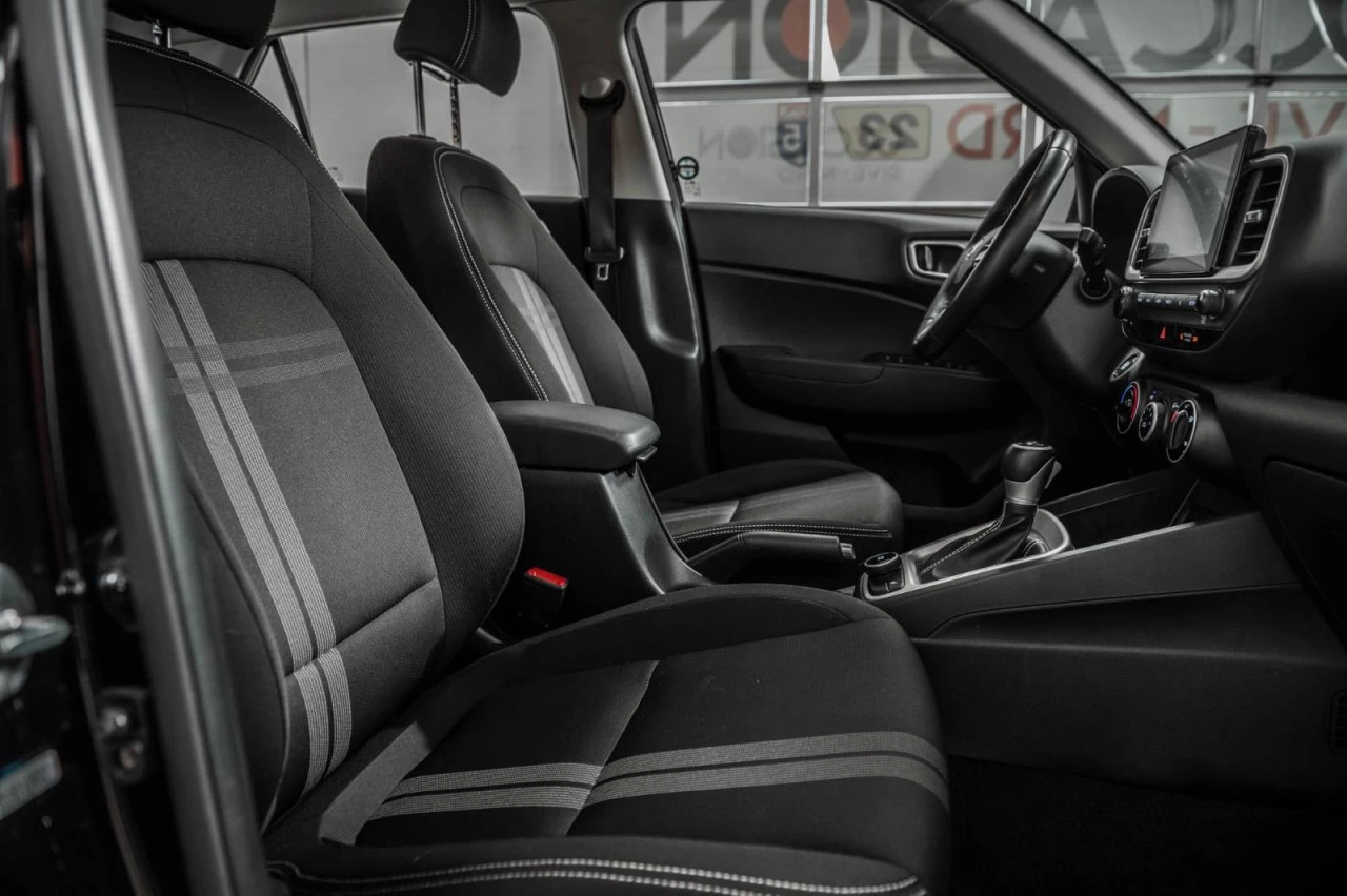 2021 Hyundai Venue Preferred MAGS+SIEGES.CHAUFF+CARPLAY+BLUETOOTH Main Image