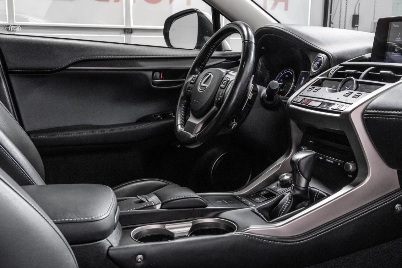 2020 Lexus NX NX 300h AWD CUIR+TOIT.OUVRANT Main Image