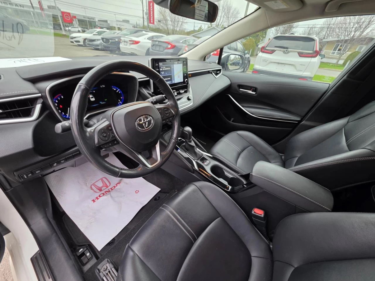 2020 Toyota Corolla LE CVT Main Image