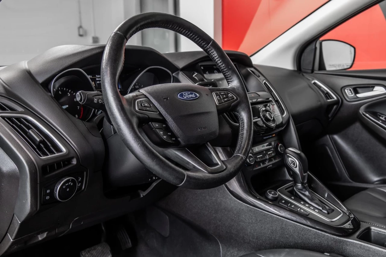 2016 Ford Focus Titanium NAVI+TOIT.OUVRANT+CUIR+CAM.RECUL Image principale
