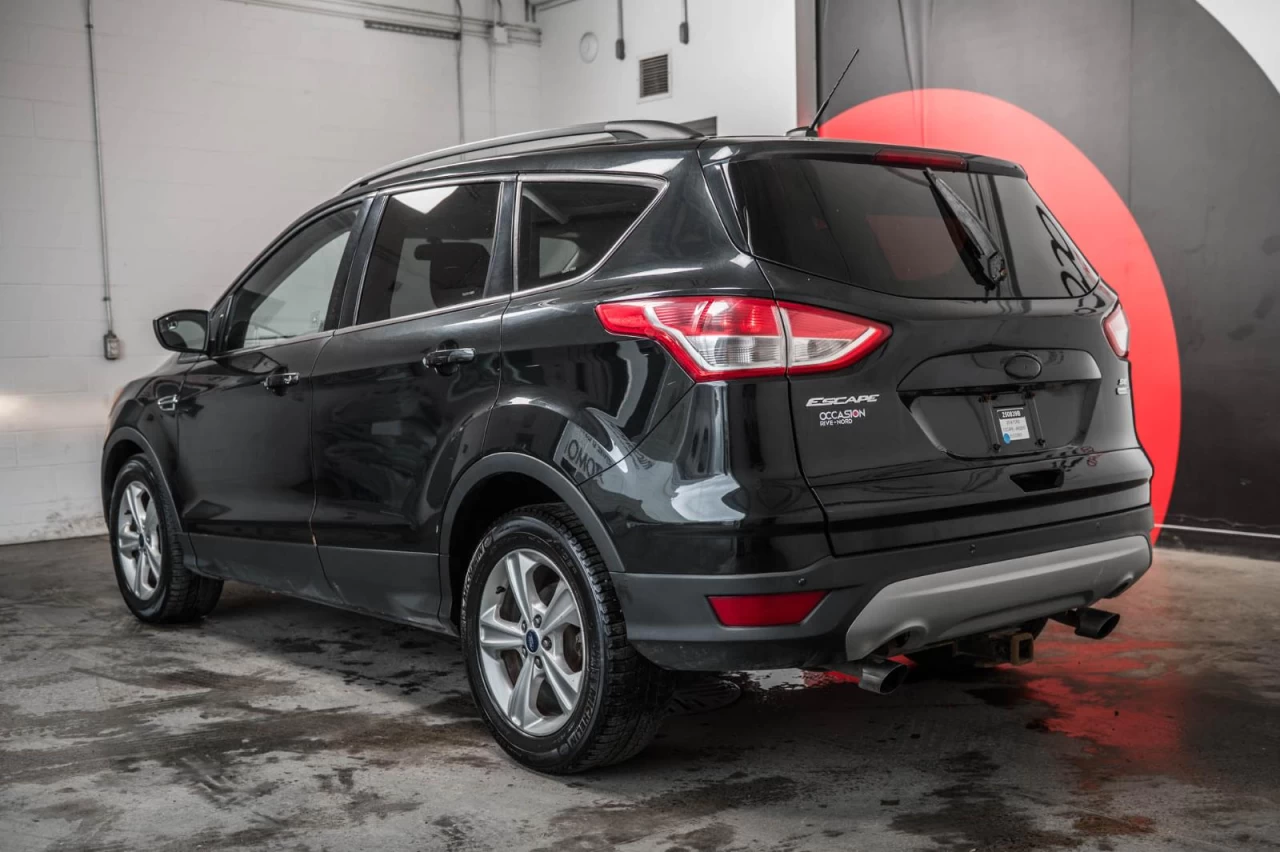 2014 Ford Escape 4WD SE AUBAINE! Image principale
