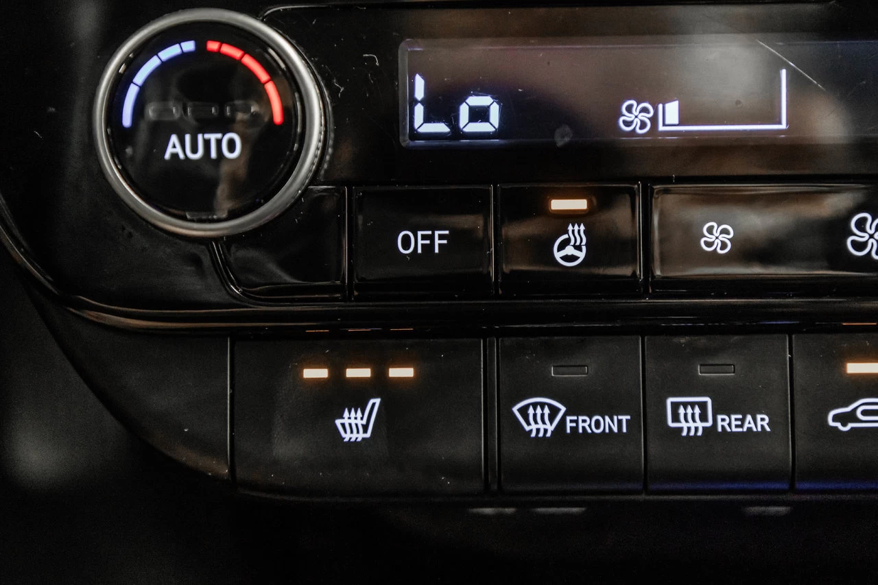 2024 Hyundai Elantra Preferred Tech Image principale