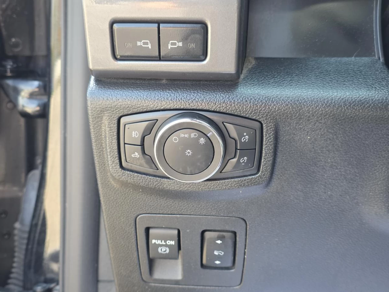 2020 Ford F-150 XL 4WD SuperCrew 5.5' Box Image principale