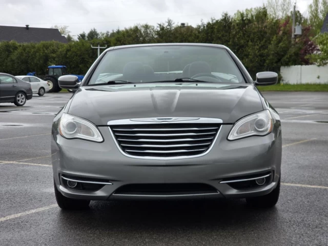 Chrysler 200 2dr Conv Touring 2013