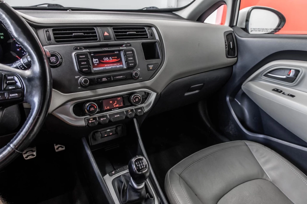 2015 Kia Rio SX - Manuelle - Garantie 1 AN Main Image