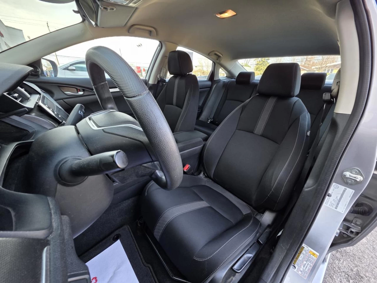 2020 Honda Civic LX CVT Sedan Image principale