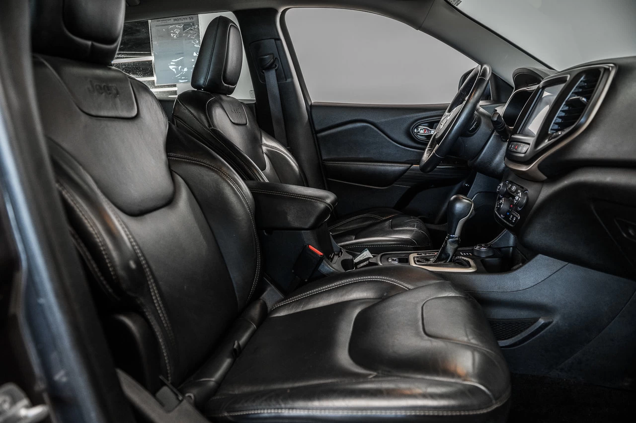 2016 Jeep Cherokee Limited V6 Awd Main Image