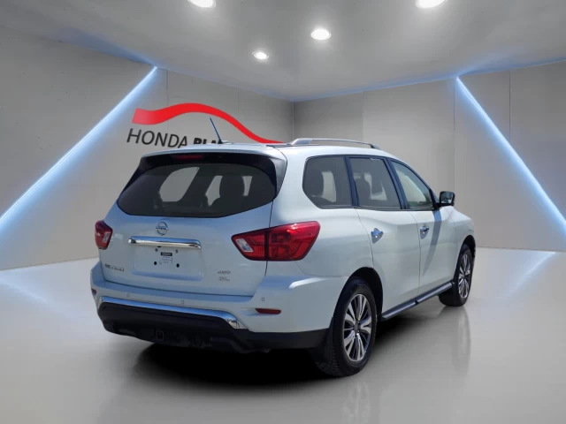Nissan Pathfinder 4WD 4dr S 7 passengers 2017