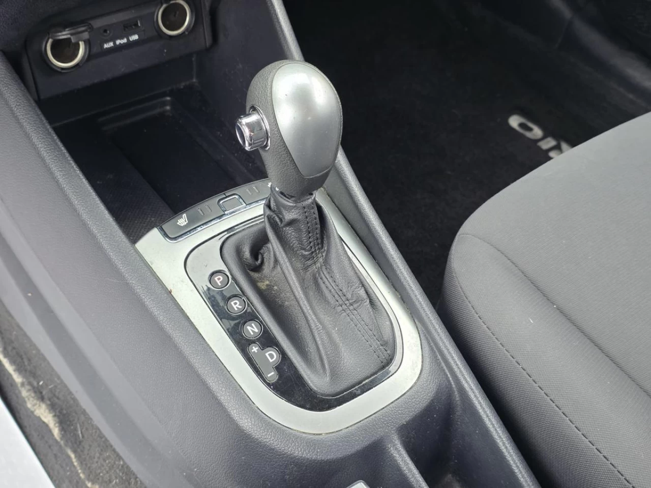 2014 Kia Rio 4dr Sdn Auto LX+ Image principale