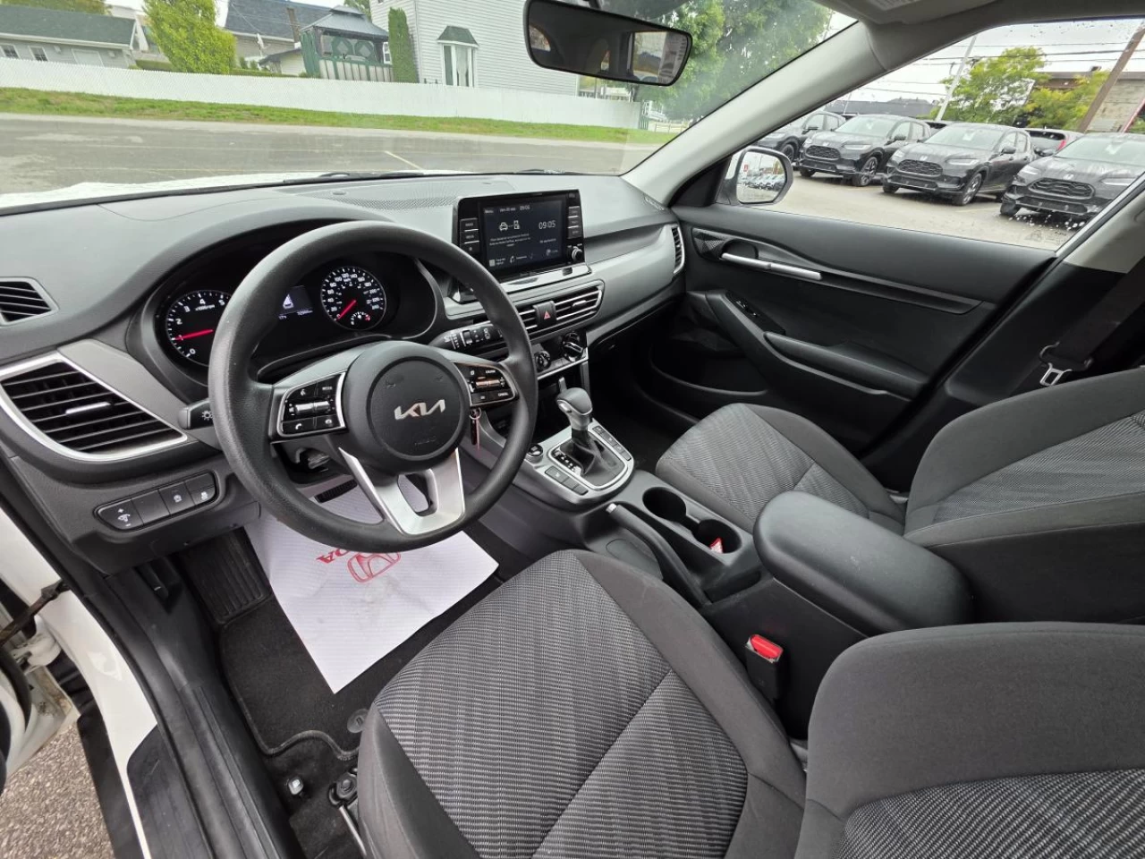 2022 Kia Seltos LX AWD Image principale
