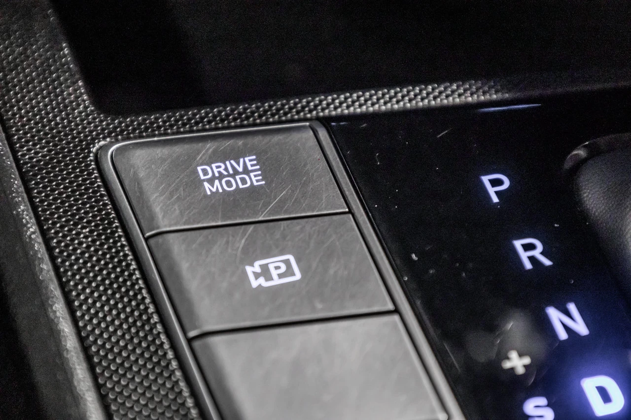 2022 Hyundai Elantra Preferred Image principale