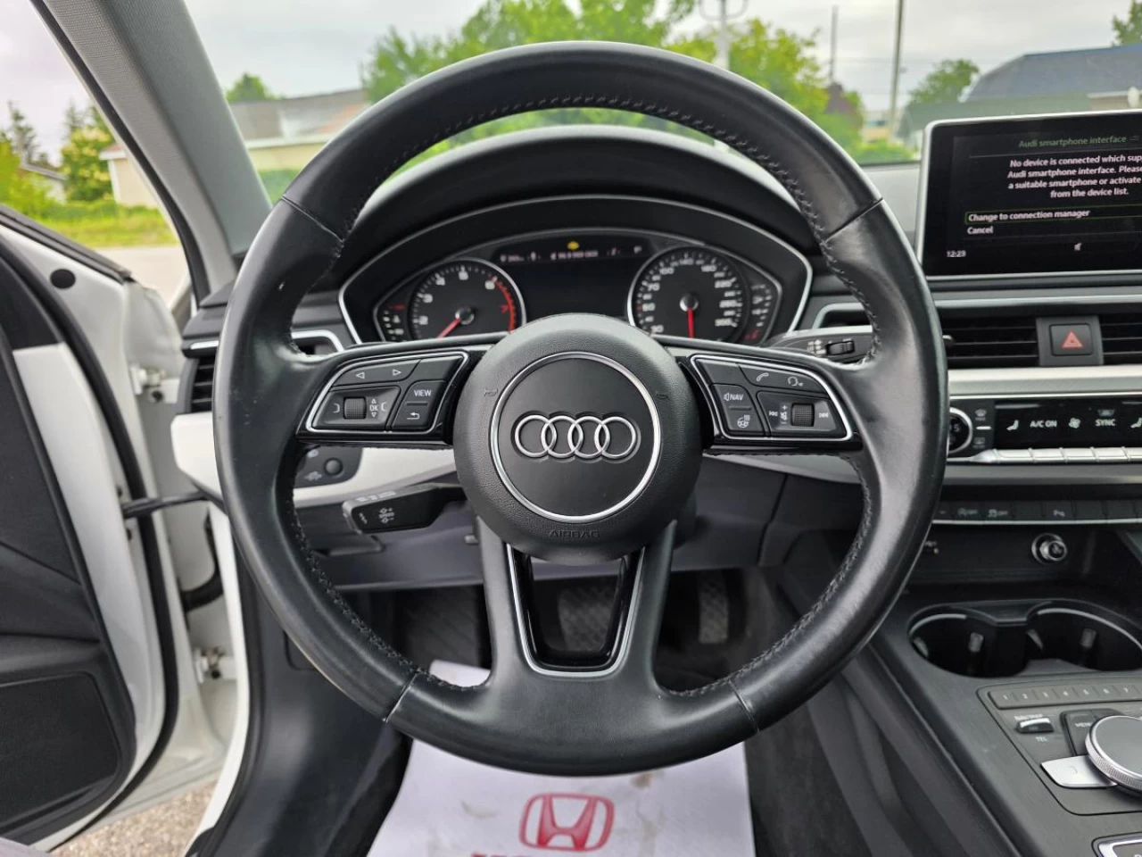 2018 Audi A4 2.0 TFSI quattro Progressiv S tronic Image principale