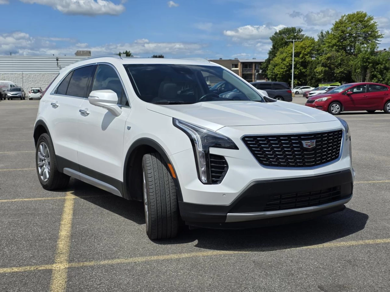 2022 Cadillac XT4 AWD 4dr Premium Luxury Main Image
