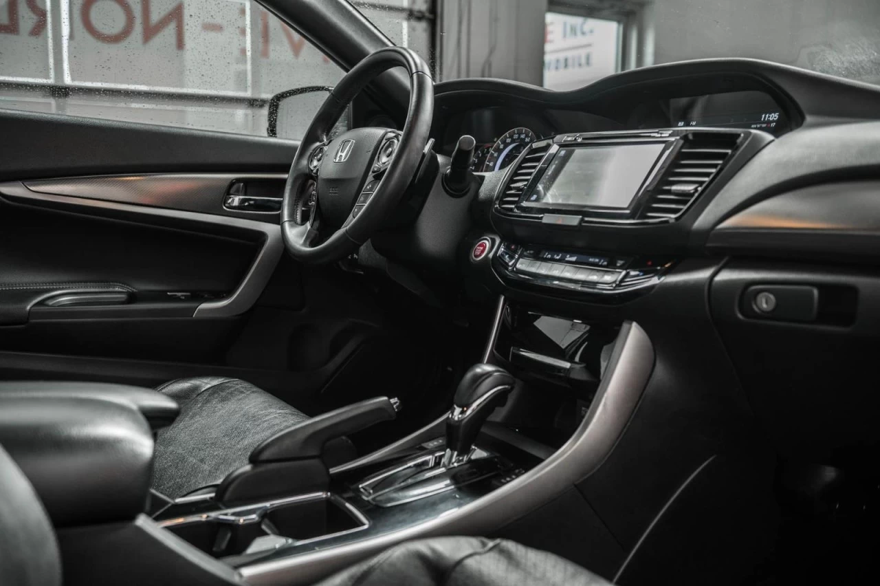 2017 Honda Accord Coupe Touring NAVI+TOIT.OUVRANT+CUIR+SIEGES.CHAUFF Main Image