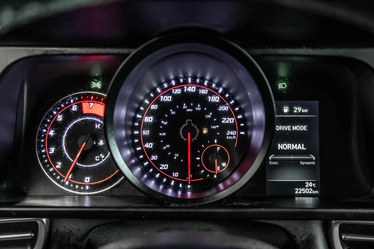 2021 Hyundai Elantra Preferred Main Image
