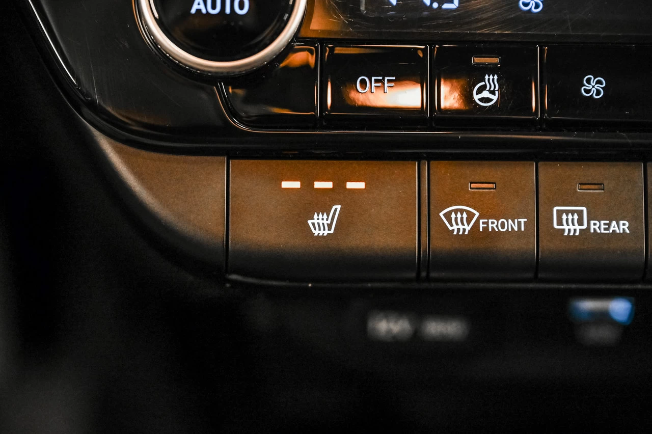2022 Hyundai Elantra Preferred Main Image