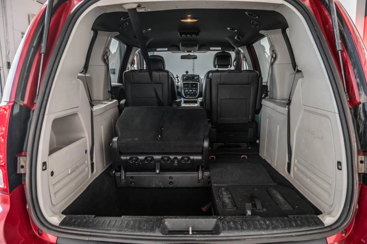 2015 Dodge Grand Caravan SXT Premium Plus Garantie 1 AN Main Image