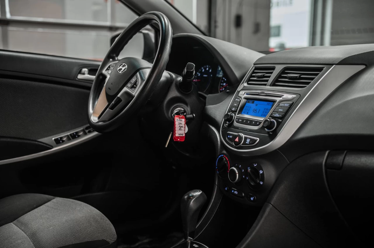 2014 Hyundai Accent Automatique GL - Garantie 1 AN Main Image
