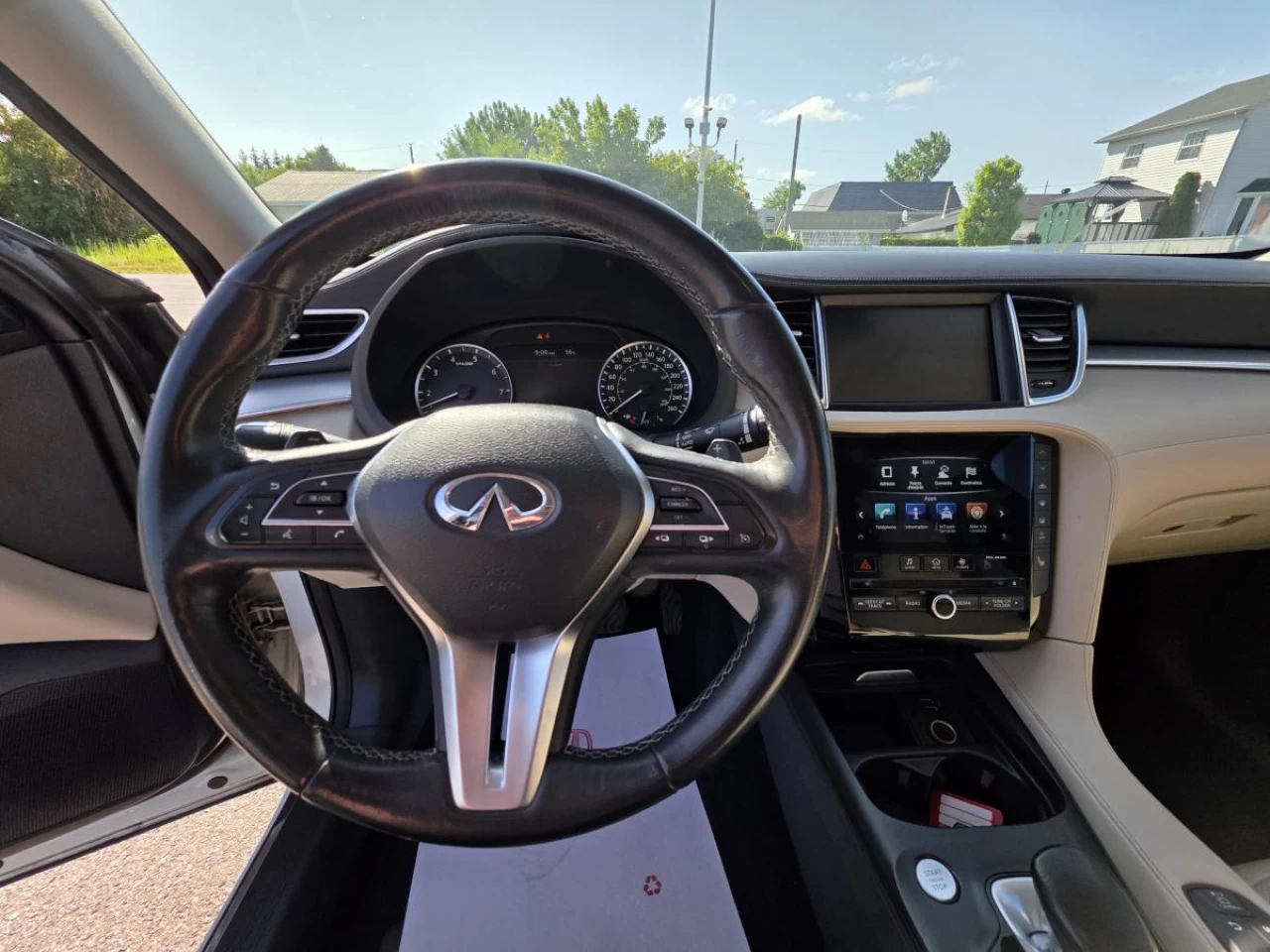 2019 Infiniti QX50 LUXE AWD Image principale