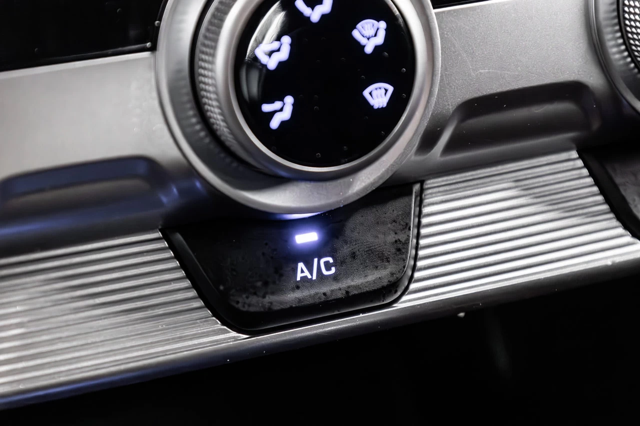 2020 Hyundai Elantra Preferred Main Image