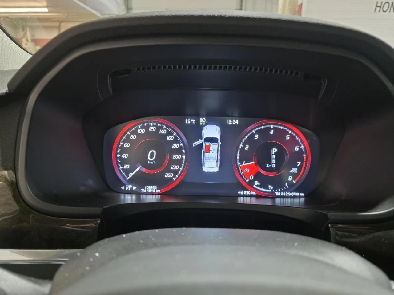 2018 Volvo S90 T6 AWD Momentum Image principale