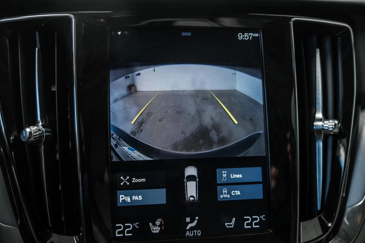 2020 Volvo V60 T5 AWD+TOIT.PANO+CUIR+CARPLAY+SIEGES.CHAUFFANTS Main Image