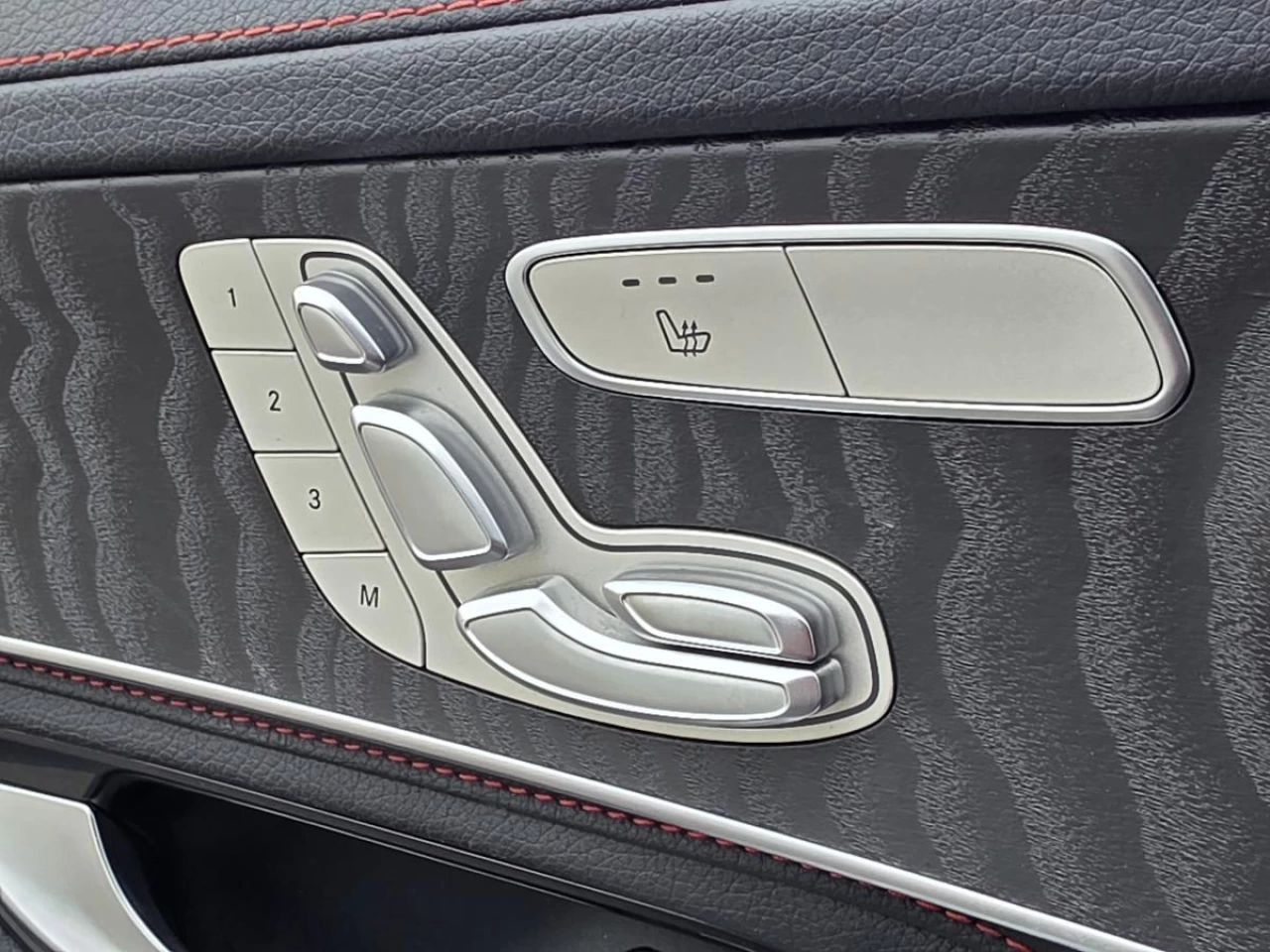 2019 Mercedes-Benz GLC AMG GLC 43 4MATIC SUV Image principale