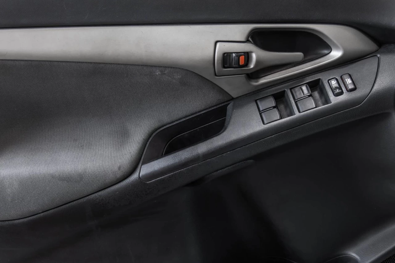 2009 Toyota Matrix XR - Manuelle - BAS KM Image principale