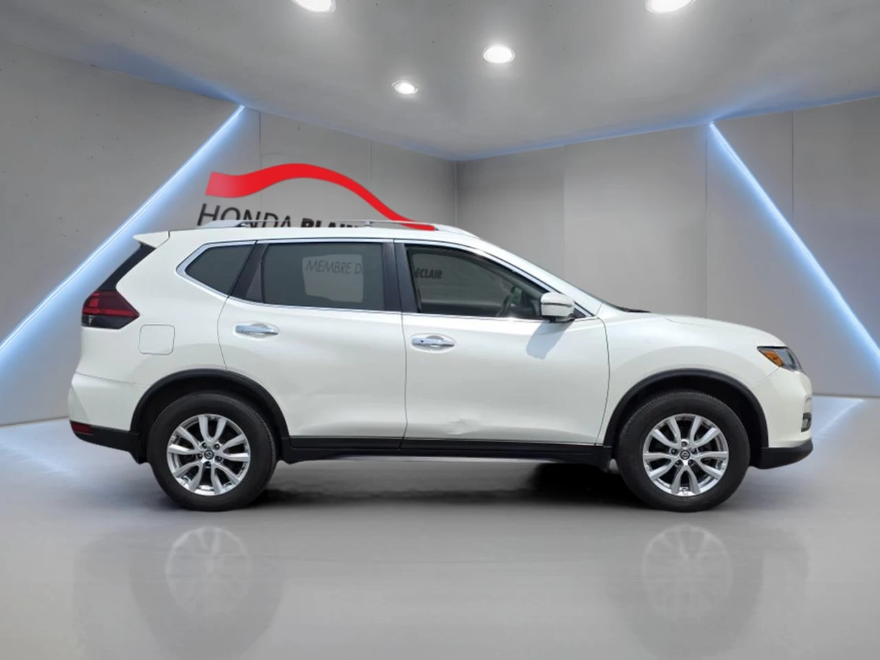 2018 Nissan Rogue AWD S Main Image