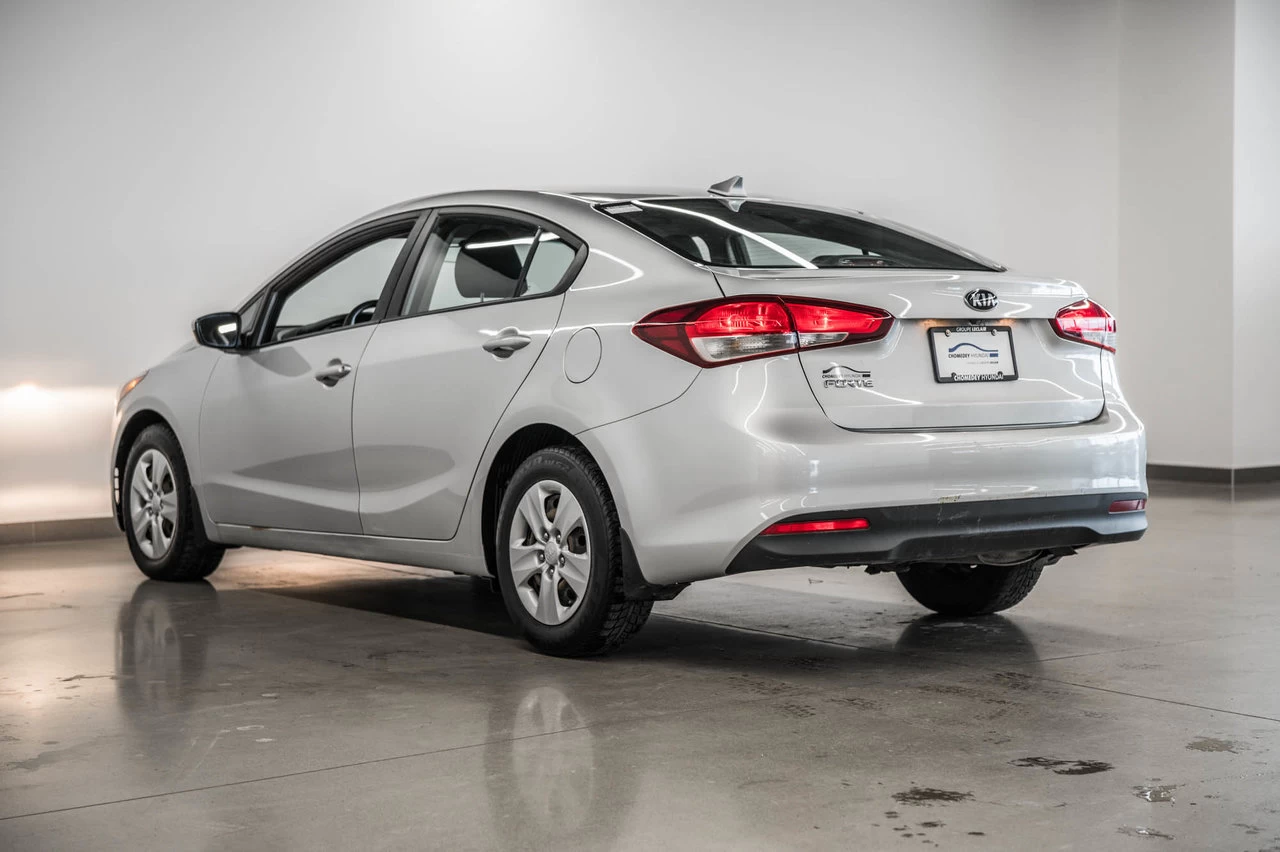 2017 Kia Forte Lx Bluetooth+sieges Main Image