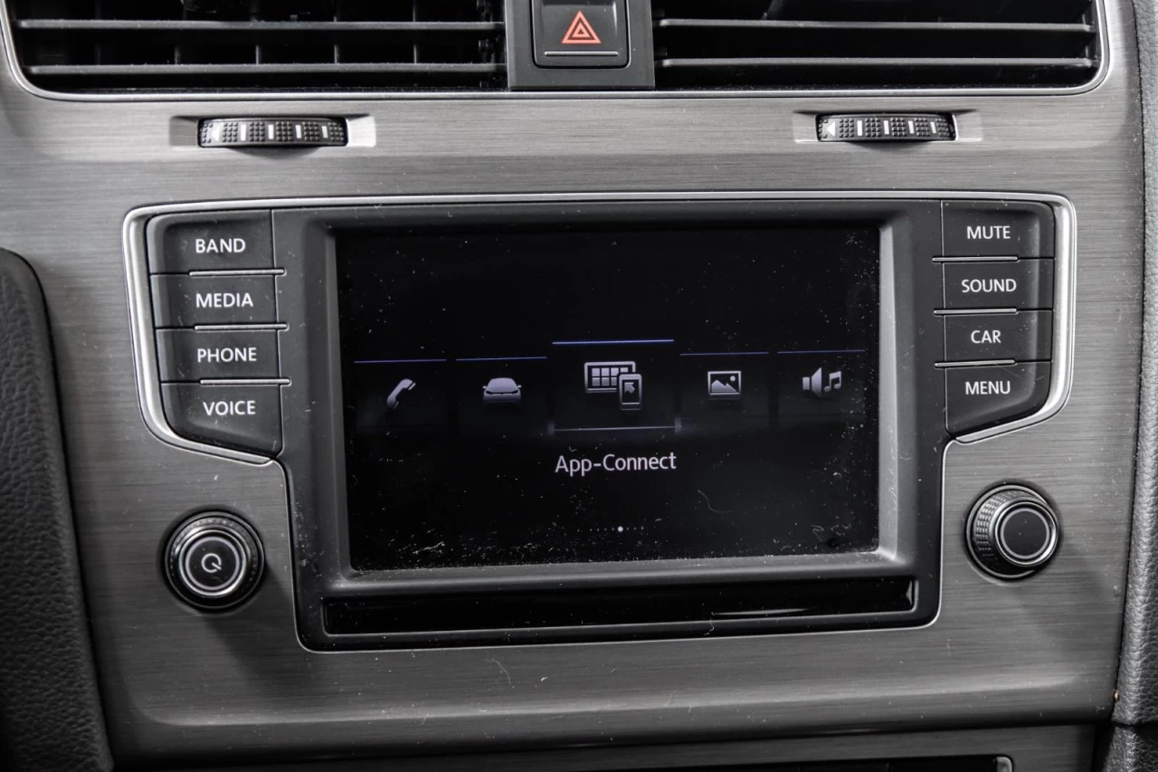 2017 Volkswagen Golf Trendline SIEGES.CHAUFF+BLUETOOTH+CAM.RECUL Main Image