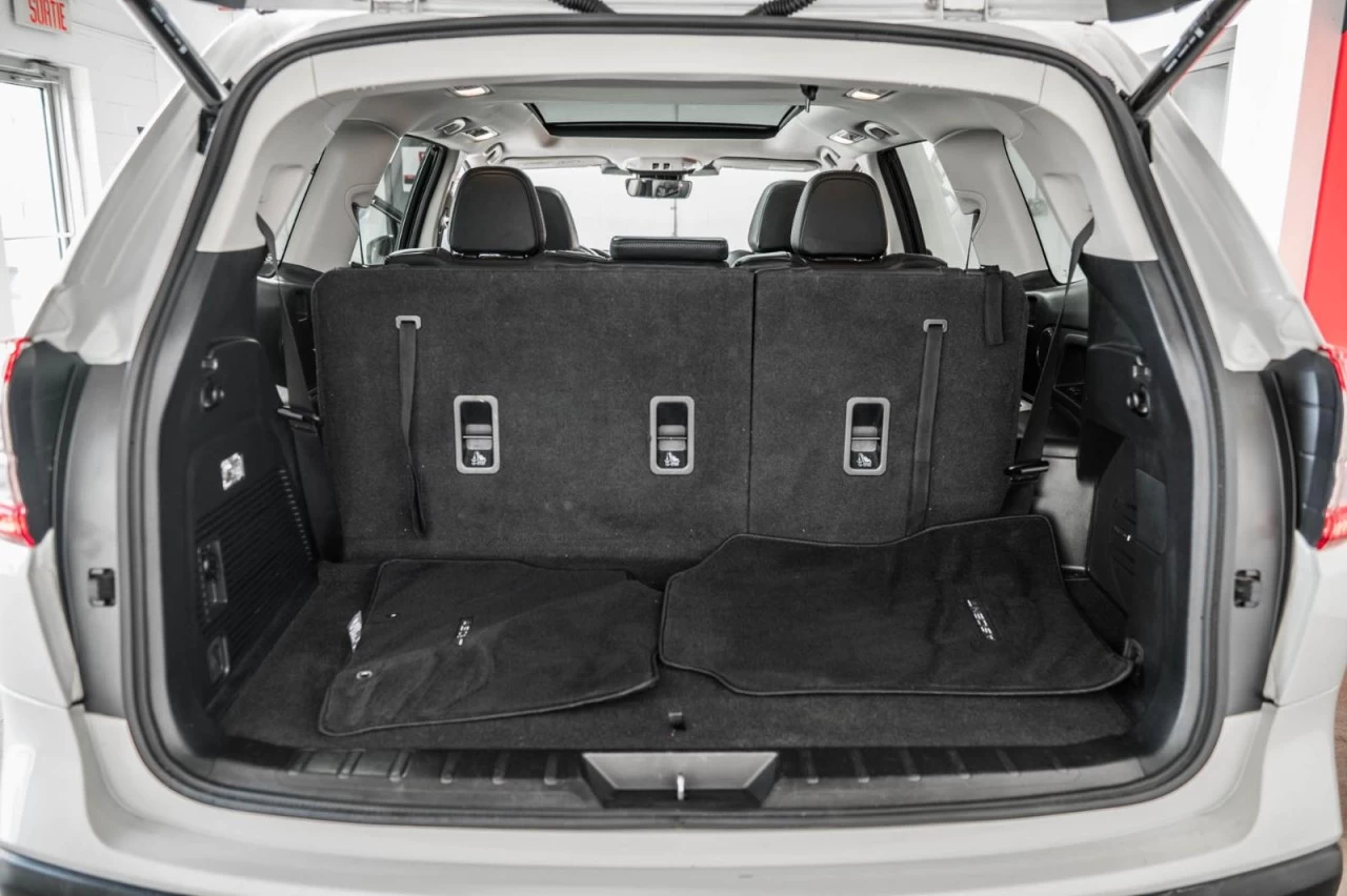 2023 Subaru Ascent Limited 8.PASS+NAVI+CUIR+TOIT.PANO+CARPLAY Main Image