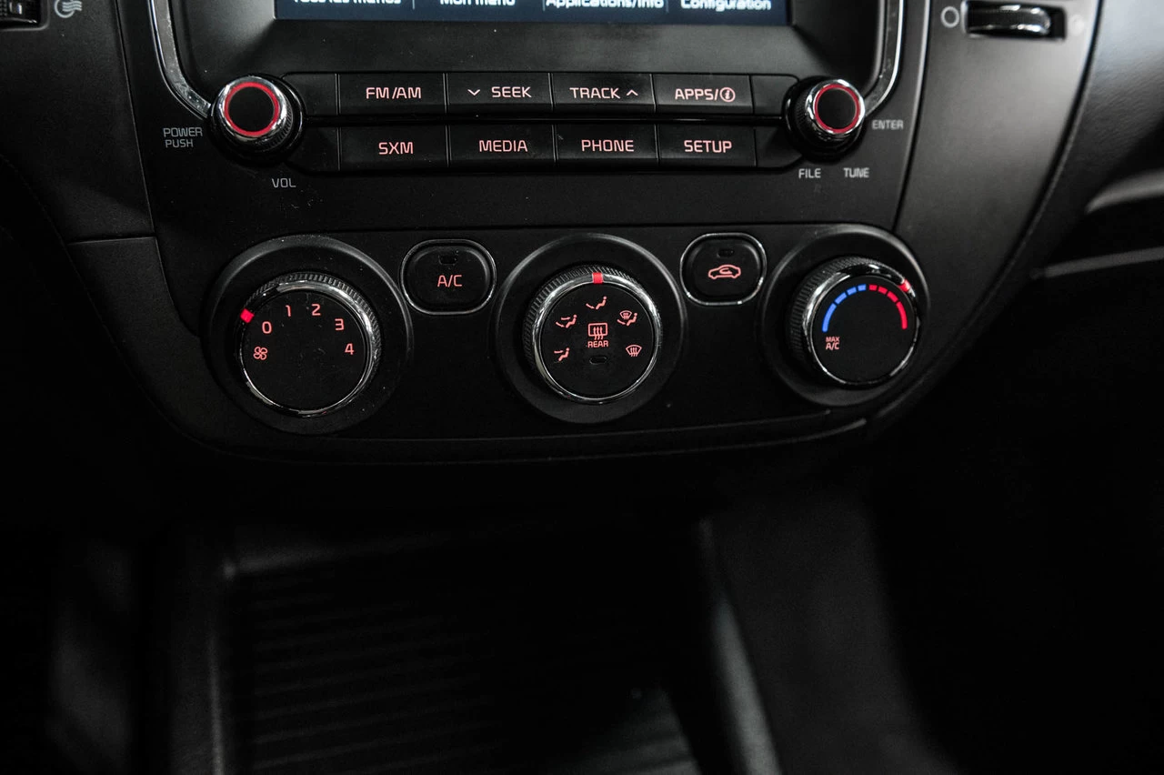 2017 Kia Forte Lx Bluetooth+sieges Main Image