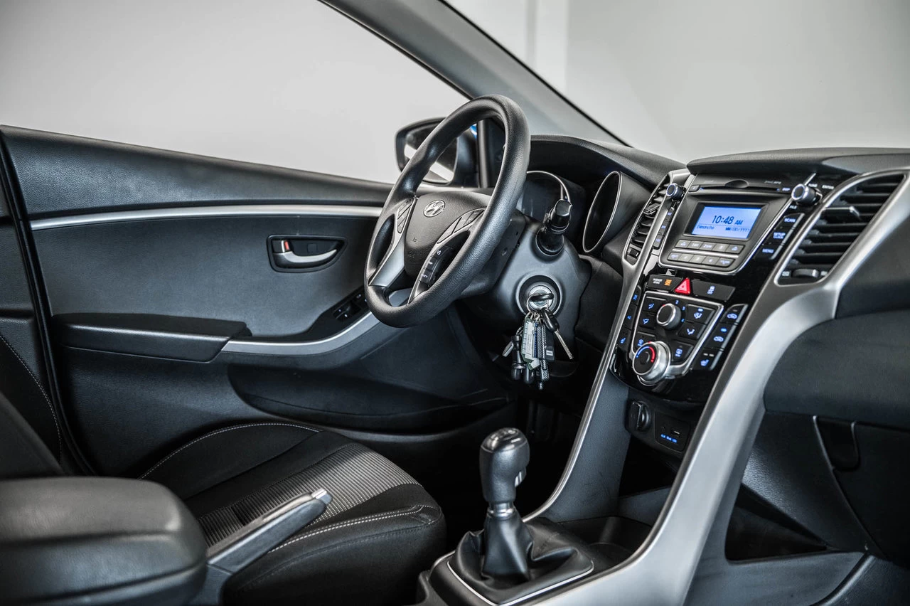 2017 Hyundai Elantra GT Gl Mags+sieges.chauf Image principale