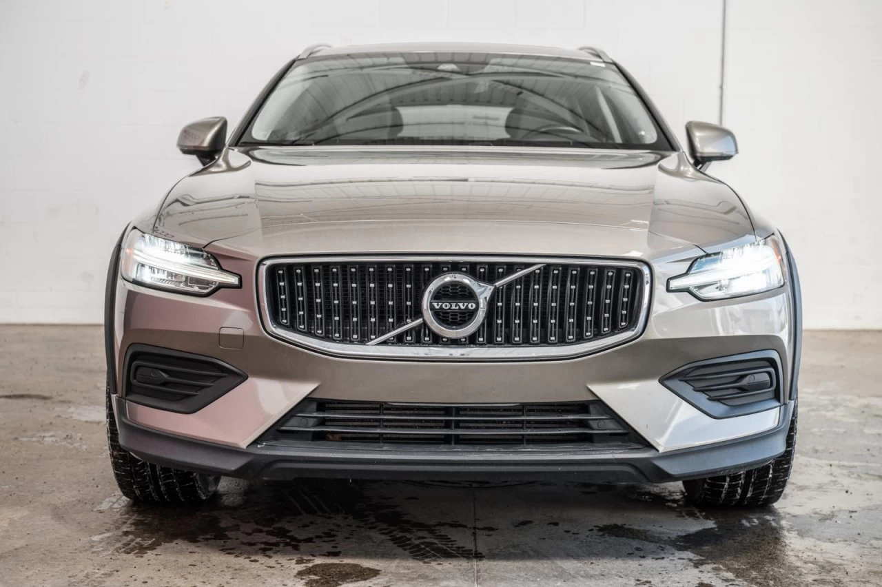 2020 Volvo V60 T5 AWD+TOIT.PANO+CUIR+CARPLAY+SIEGES.CHAUFFANTS Main Image