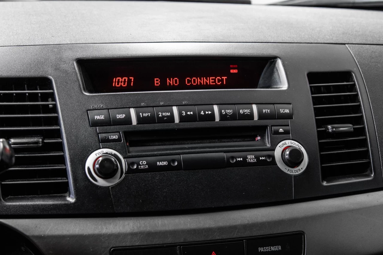 2012 Mitsubishi Lancer Automatique AUBAINE!!! Image principale