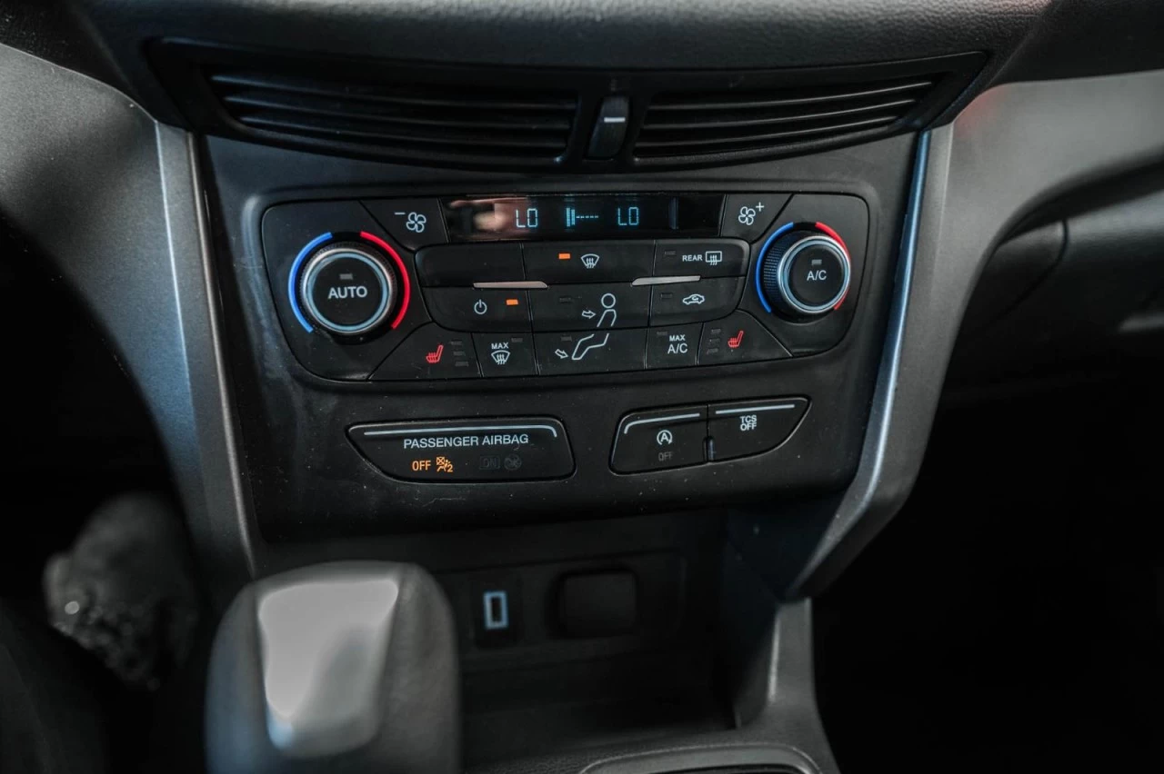 2017 Ford Escape SE 4WD+SIEGES.CHAUFF+MAGS+BLUETOOTH+CAM.RECUL Image principale