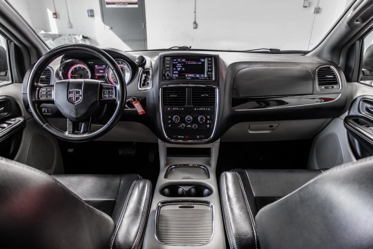 2018 Dodge Grand Caravan SXT Premium Plus CAM.RECUL+BLUETOOTH+REG.VITESSE Main Image