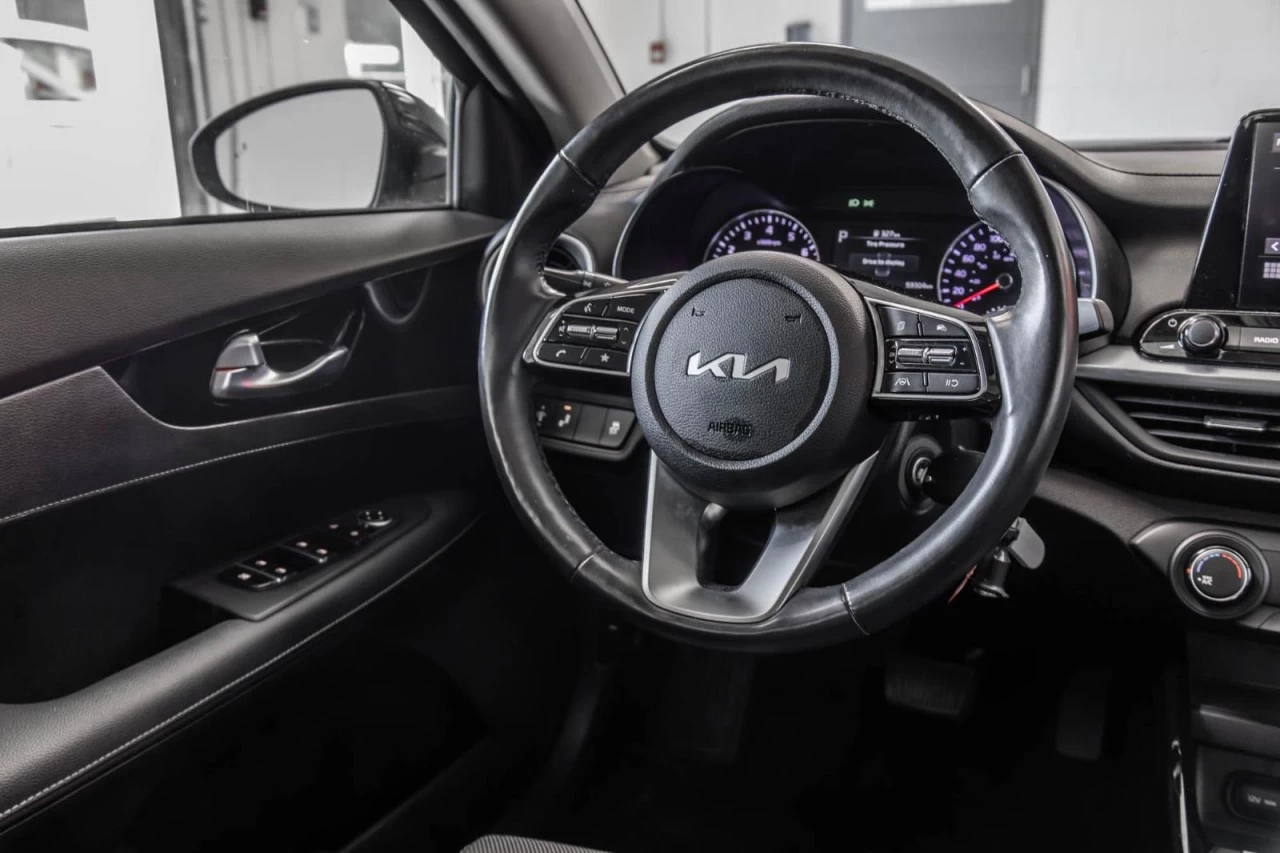 2023 Kia Forte EX+ TOIT.OUVRANT+SIEGES.CHAUFF+CARPLA+CAM.RECUL Main Image