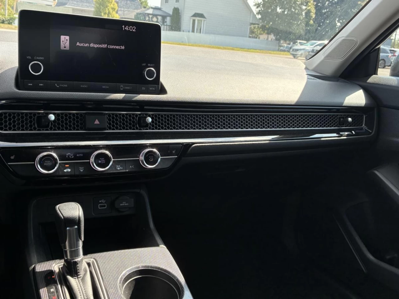2022 Honda Civic LX CVT Sedan Image principale