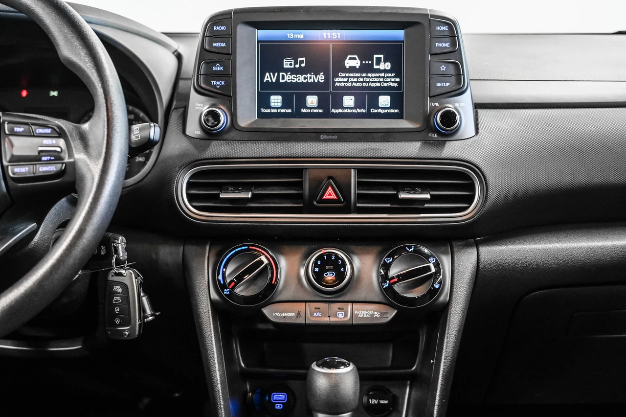2021 Hyundai Kona Essential Main Image