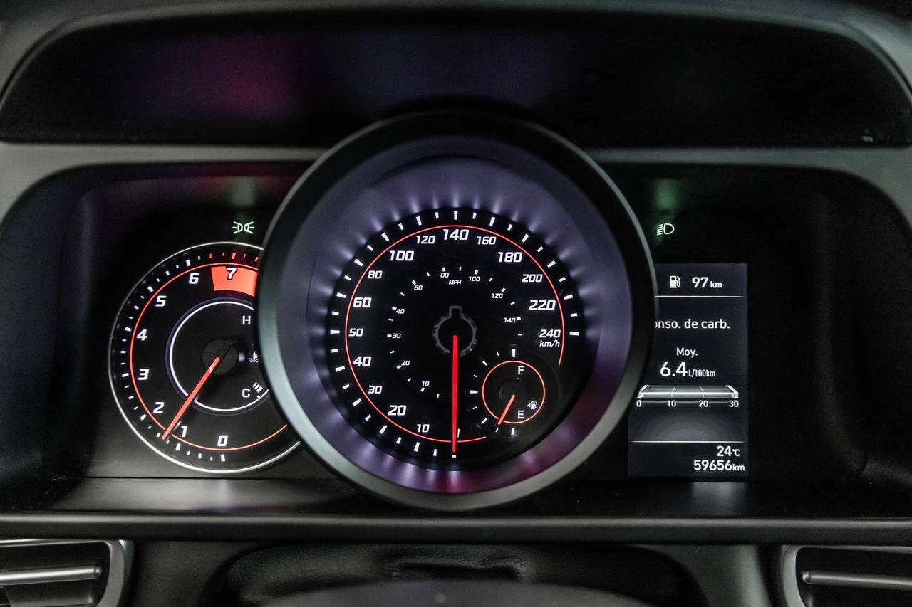 2022 Hyundai Elantra Essential Image principale