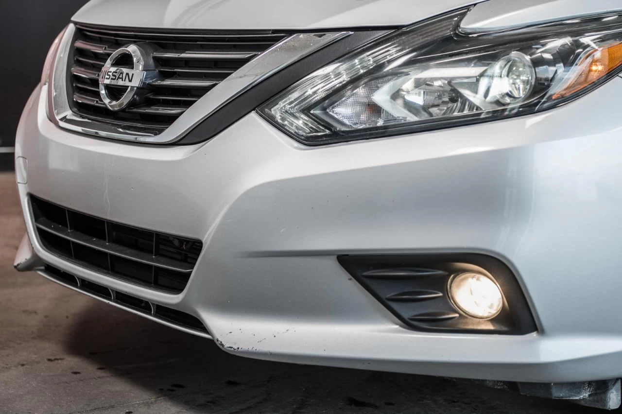 2016 Nissan Altima SR SIEGES.CHAUFF+CAM.RECUL+BLUETOOTH+REG.VITESSE Main Image