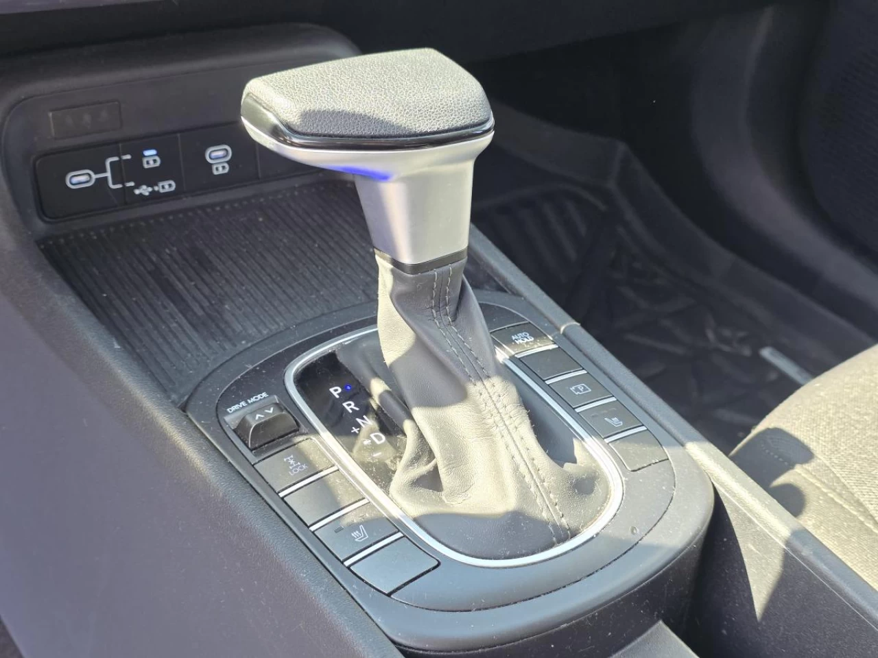 2024 Hyundai Kona 2.0L Essential AWD Image principale