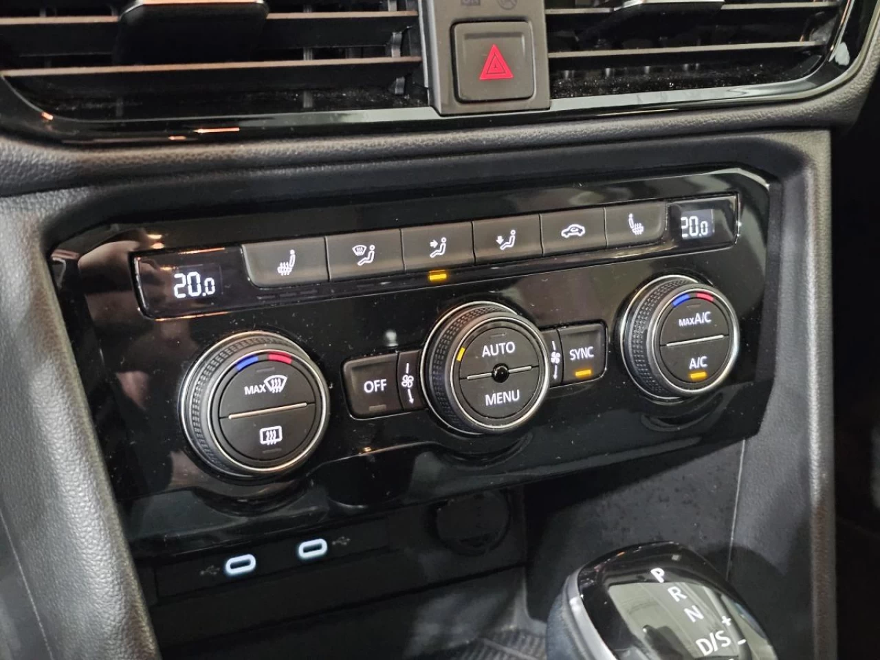2024 Volkswagen Taos Comfortline 4MOTION Main Image