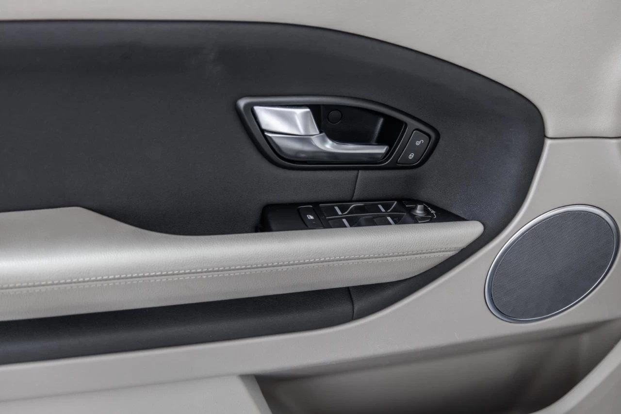 2018 Land Rover Range Rover Evoque SE AWD+NAVI+TOIT.PANO+CUIR+SIEGES.CHAUFF+BLUETOOTH Main Image