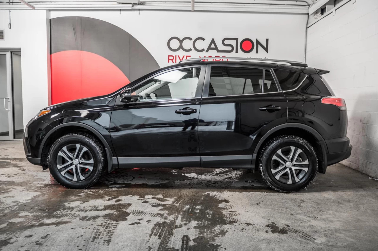 2016 Toyota RAV4 LE MAGS+SIEGES.CHAUFF+BLUETOOTH+CAM.RECUL Main Image
