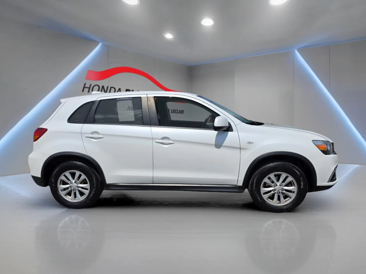 2019 Mitsubishi RVR ES FWD Image principale